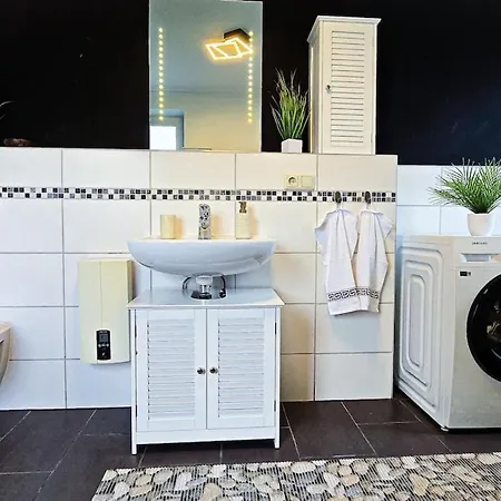 90m 5 Schlafplaetze *