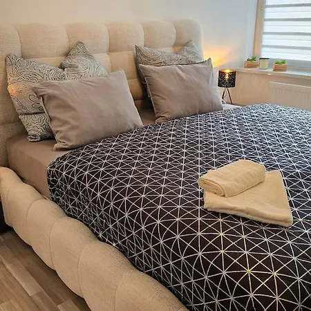 90m 5 Schlafplaetze *