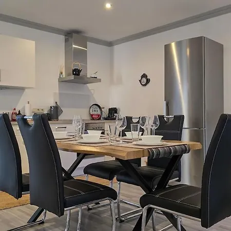 90m 5 Schlafplaetze *